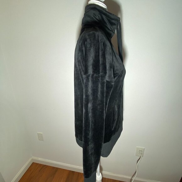 Champion Black C9  Velour 1/4 Zip Pullover - Size Small - Picture 4 of 8